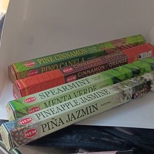 Pine cinnamon,  cinnamon orange, Spearmint, & pineapple Jasmine incense sticks